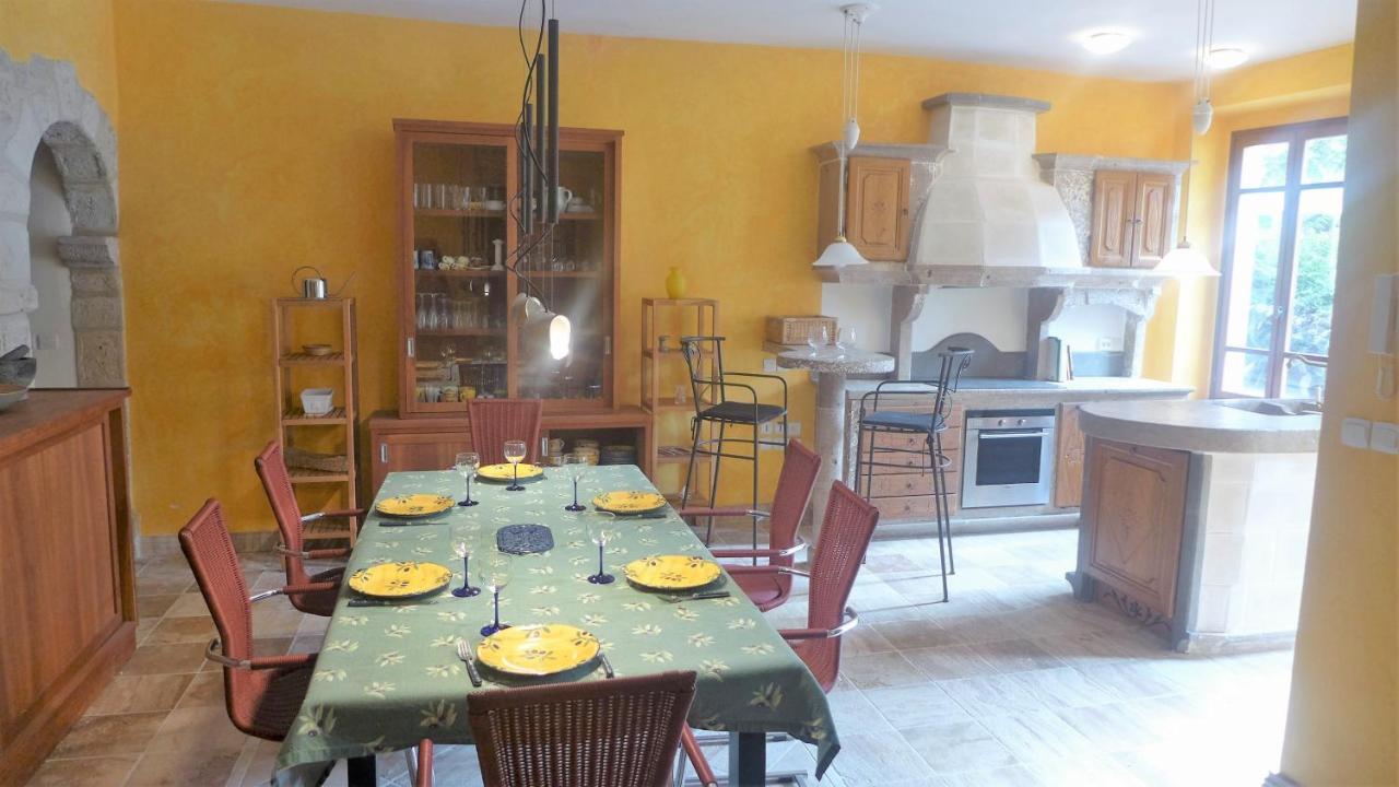 Ferienhaus Le Chateau Armissan Exterior foto